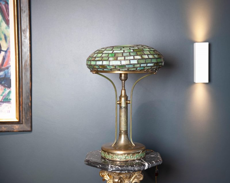 Jugendstil Tischlampe im Tiffany-Stil