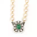 Perlencollier mit Smaragd-Diamantschließe_75613_267-2