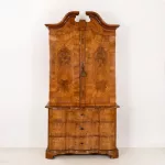 Barocker Aufsatzschrank_75617_111-1