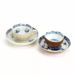 Meissen Koppchen und Teetasse_75617_14-1