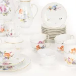 Ludwigsburg Kaffee-, Tee- und Speiseservice mit Blumendekor_Ludwigsburg Kaffee-, Tee- und Speiseservice mit Blumendekor_75617_3-5