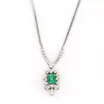 Smaragd-Diamantcollier_81213_160-1