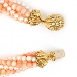 Bucherer Korallen-Diamantcollier_81213_202-5