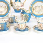 Sèvres-Stil Mokkaservice mit Louis-Philippe-Monogramm_84071_37-2