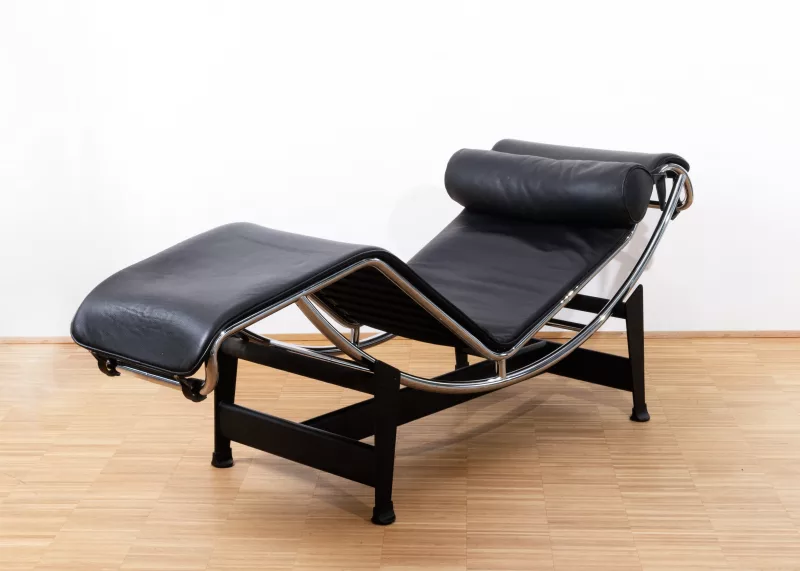 Chaiselongue 'LC4', Entwurf von Le Corbusier