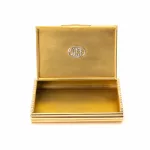 Etui aus 585 Gelbgold mit Saphir-Cabochon_94727_61-3