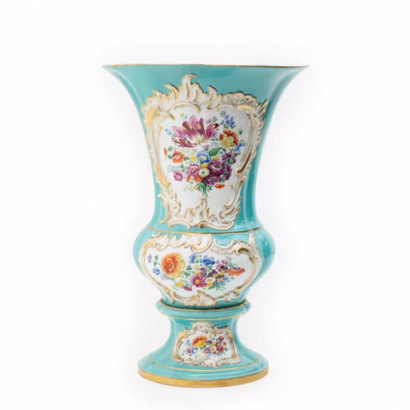 MEISSEN Balustervase Rocailledekor
