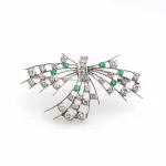 Brosche mit Smaragd und Brillantbesatz ca. 3,1 ct_Brosche mit Smaragd und Brillantbesatz ca. 3,1 ct_96391_53-2