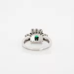 Smaragdring mit Brillantbesatz_Smaragdring mit Brillantbesatz_96391_58-6