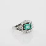 Smaragdring mit Brillantbesatz_Smaragdring mit Brillantbesatz_96391_60-4