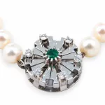 Perlenkette mit Smaragd- und Brillantbesatz_Perlenkette mit Smaragd- und Brillantbesatz_96391_64-3